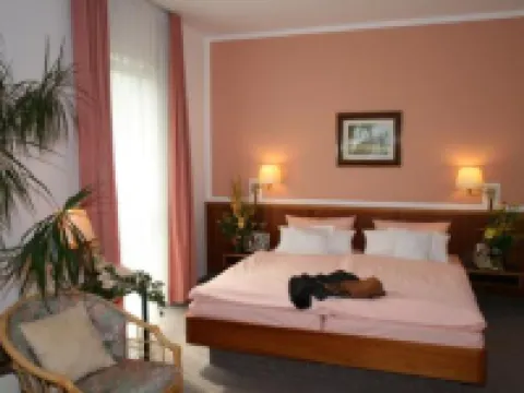 Hotel Dorotheenhof コトブスのホテル