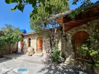 Safari House Tbilisi Wine & Family Hotel