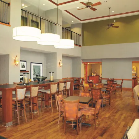 Hampton Inn Clinton