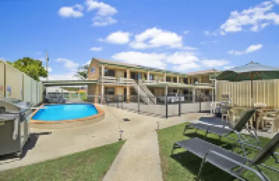 Golden Beach Motor Inn, Caloundra