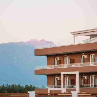 Mythic Summer Hotel Hotel Exterior