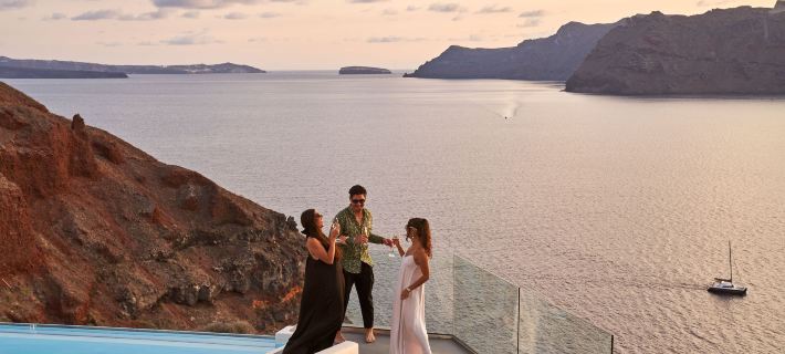 Charisma Suites Hotels in Santorini