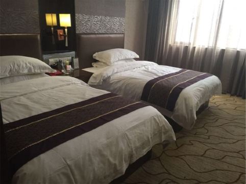 天歌公寓（濱河東路分店）