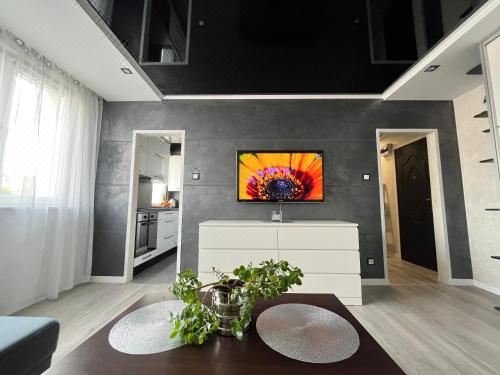 2. Apartame..