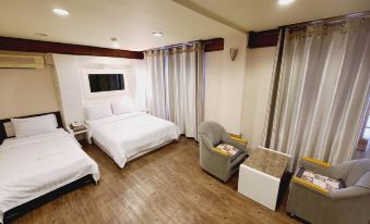 Goodstay Andong Park Hotel