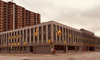 Quality Inn & Suites Downtown Windsor, on, Canada