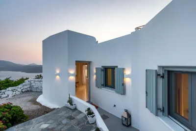 Eight Infinity Suites Отели рядом с достопримечательностью «Firopotamos Beach»