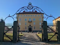 Livgrenadjärmässen Hotell – Fest – Konferens Hotels near Linköpings universitetsbibliotek, Vallabiblioteket