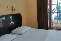 Hotel Maharani Syariah Mitra RedDoorz