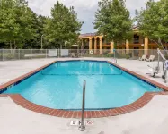Econo Lodge Dalton West - Swimmingpools