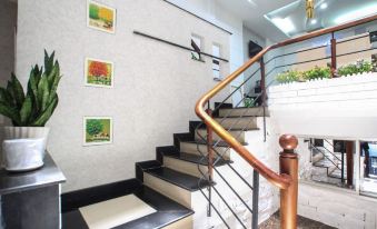 7S Nice House Hotel & Apartment Near Airport