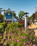 The Beaches Guest Rooms and Cottages Hotels in Wells