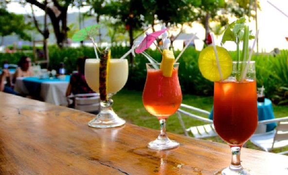 Hotel Claudio & Gloria Beach Front - Housity