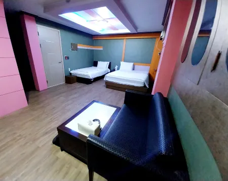 Chilgok G Отели рядом с достопримечательностью «Palgongsan National Park»