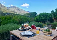 The Salt House in Hout Bay Hotels in Llandudno
