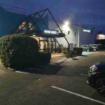 Kyriad Direct Orleans - Olivet - la Source Hotel Exterior