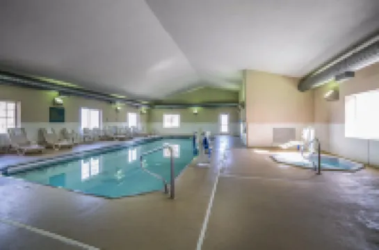 卡斯珀美茵斯坦套房飯店