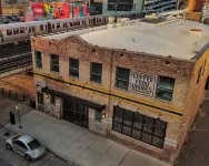 The Chicago Hotel Collection River North Hotels near DeVry University