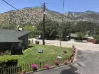 The River Inn Hotels in Three Rivers