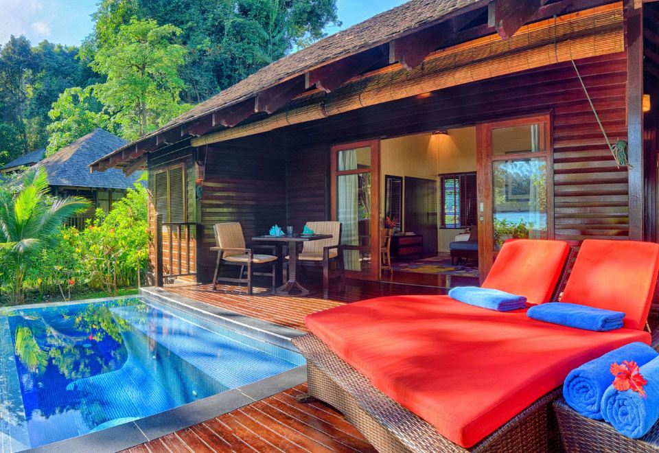 1. 분가 라야 아일..