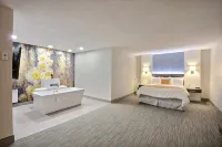 Chateau Roberval Hotels in Roberval