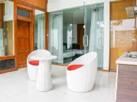 Hi Quality Dago by My Hospitality Hotels in Coblong