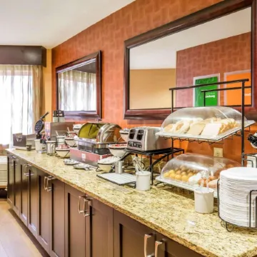 Comfort Inn University