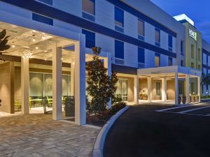 Home2 Suites by Hilton Naples I-75 Pine Ridge Road