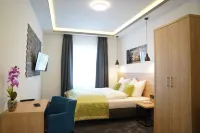 Hotel Dias Отели рядом с достопримечательностью «Rathauspassage Pinneberg»