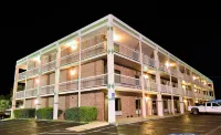 Rodeway Inn Harbison Area Hotel di Seven Oaks