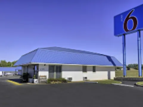 Motel 6 Sullivan MO Hotels in Sullivan