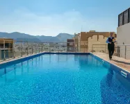 Royal Crown Hotel