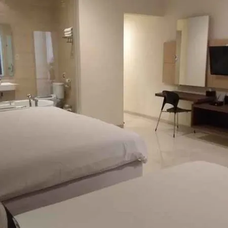 Nat Nat Homestay