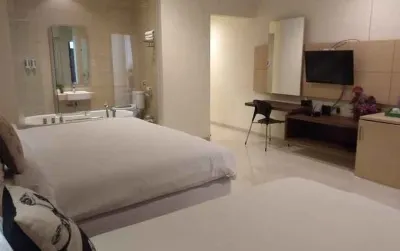 Nat Nat Homestay Hotel di Oro-oro Dowo