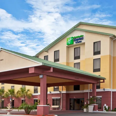Holiday Inn Express & Suites PORT RICHEY by IHG