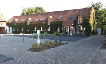 Logis Hôtel & Restaurant - le Manoir de Gavrelle