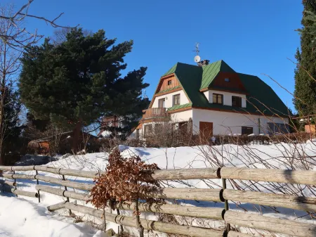 Rieger 2 Отели в г. Гаррахов