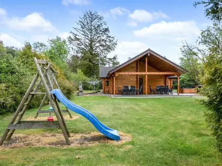 "Dora" - 180m from the Sea