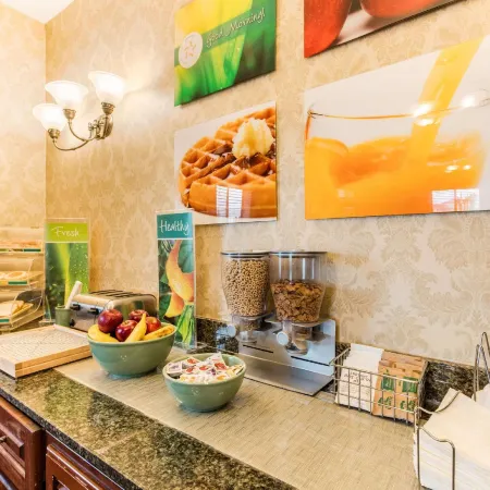 Quality Inn Pelham I-65 Exit 246