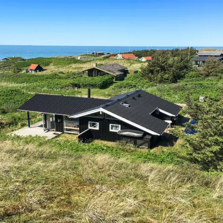 "Wilma" - 400m from the Sea