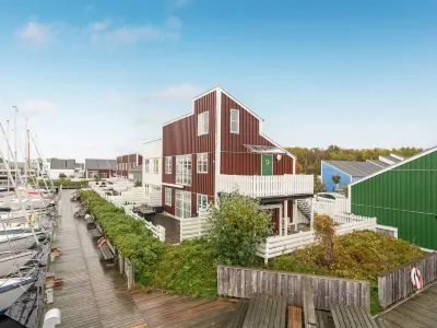 "Tyyne" - 5m from the Sea Hotel in zona Boeslum Strand