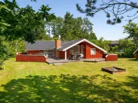 "Thurir" - 4km from the Sea