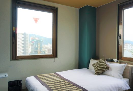 호텔 에어리어원 노베오카의 깨끗한 객실 내부