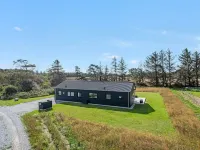 "Talitha" - 1.5km from the Sea