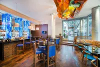Hyatt Place Portland Downtown - Old Port Square فنادق في بورتلاند