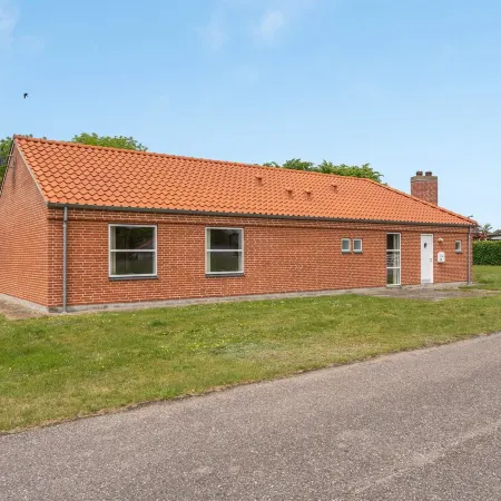 "Fengur" - 330m from the Sea