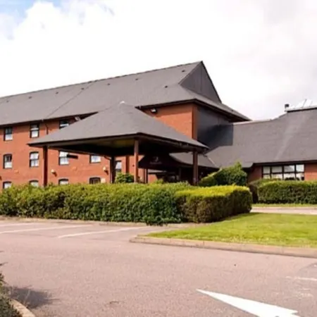 Premier Inn Birmingham City - Aston Отели рядом с достопримечательностью «Железнодорожный вокзал Уиттона»