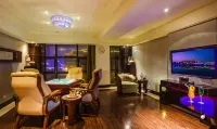 Tongquetai Jinling Grand Hotel
