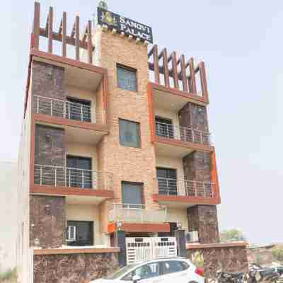 Sangvi Palace Hotel Exterior
