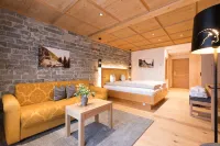 Alpenhotel Ischglerhof Hotels near Mathias-Schmid-museum